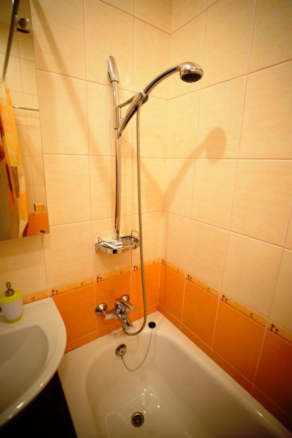 Kyiv High Standard Apartment Экстерьер фото